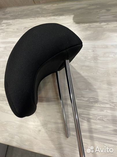 Подголовник kia rio