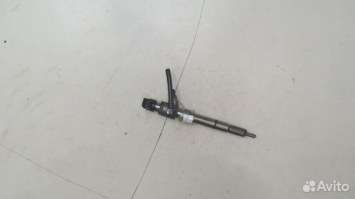 Форсунка топливная Volkswagen Jetta 6, 2011