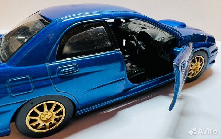 Subaru impreza WRX STI 1:32