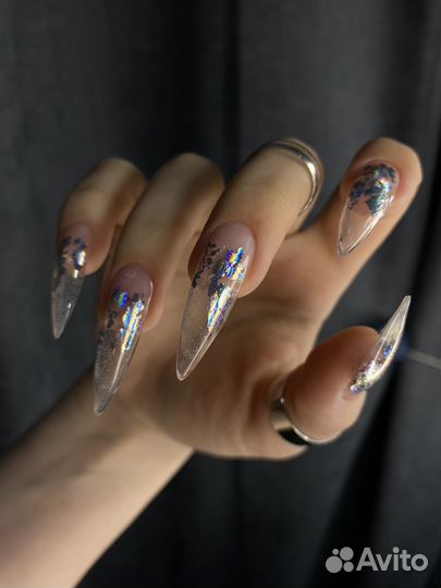 Маникюр педикюр