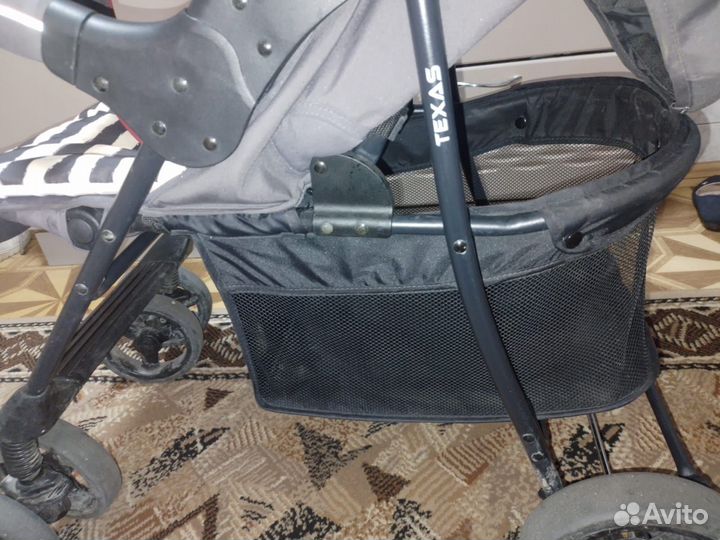 Продам прогулочную коляску