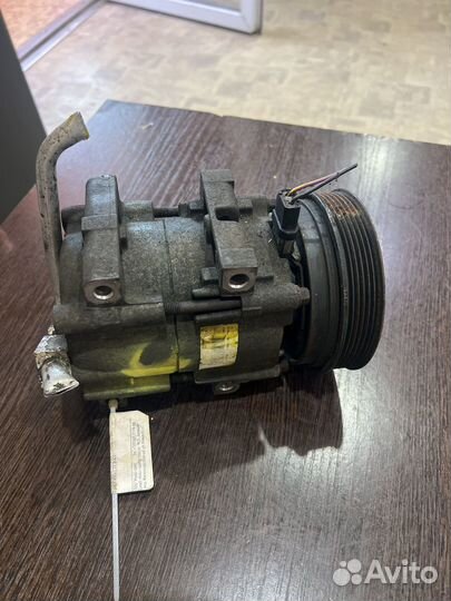 Компрессор кондиционера Ford Fiesta (95-01)