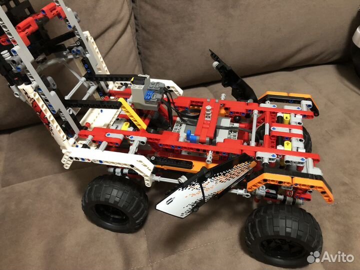 Lego Technic 9398 4 x 4 Crawler