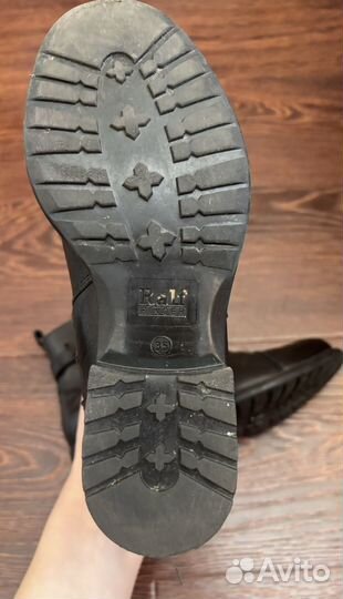 Ботинки демисезонные для девочки 35 размер