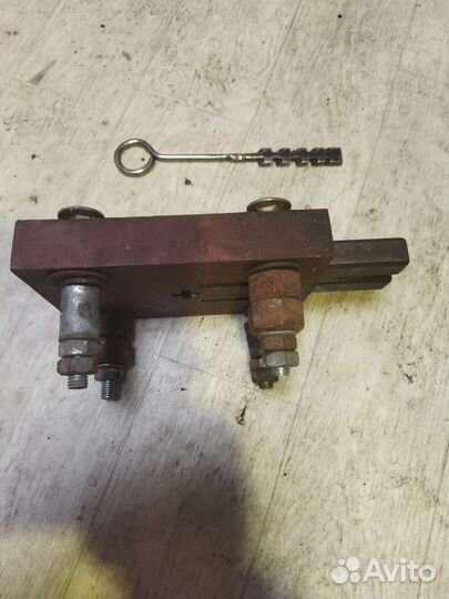 Замок дверной для гаража