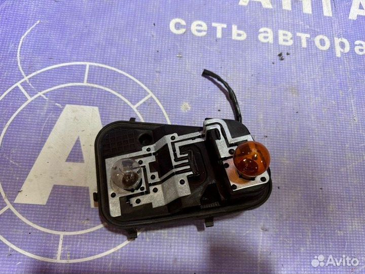 Плата фонаря левая Volkswagen Touareg 7L 2 2004