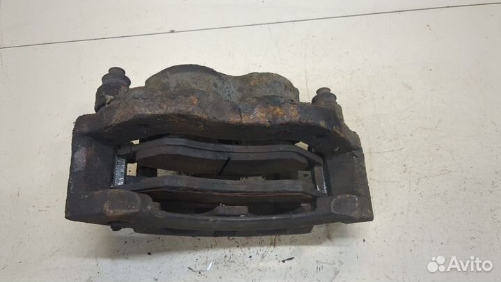 Суппорт Ford Expedition, 2001