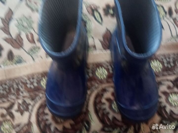 Детские резиновые сапоги