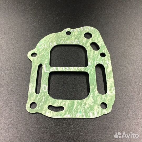 Прокладка глушителя Tohatsu 9.9-18 (SCM)