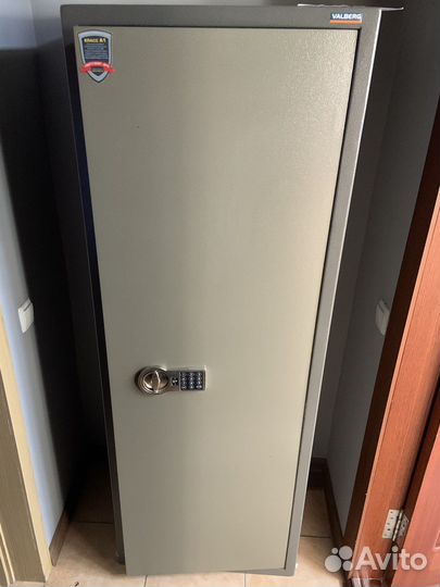 Оружейный сейф сапсан 4. EL