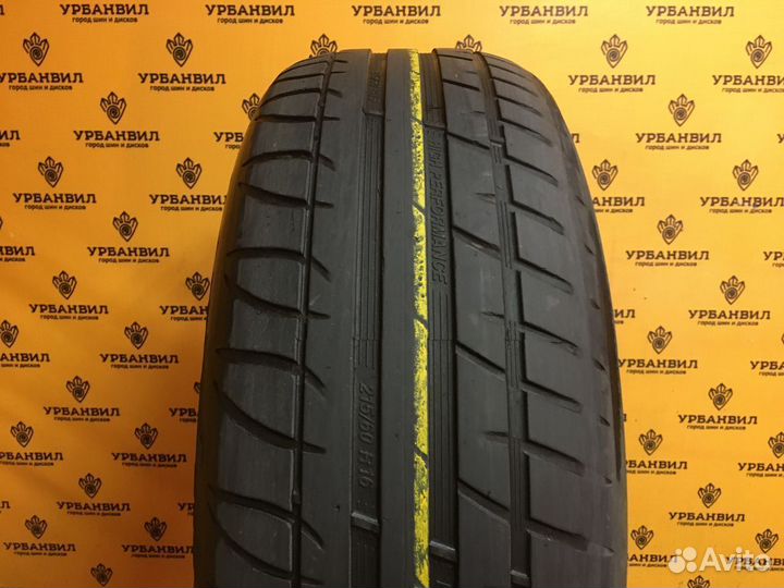 Tigar UHP Ultra High Performance 215/60 R16 99V