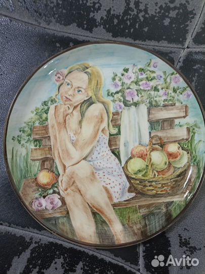 Тарелка настенная