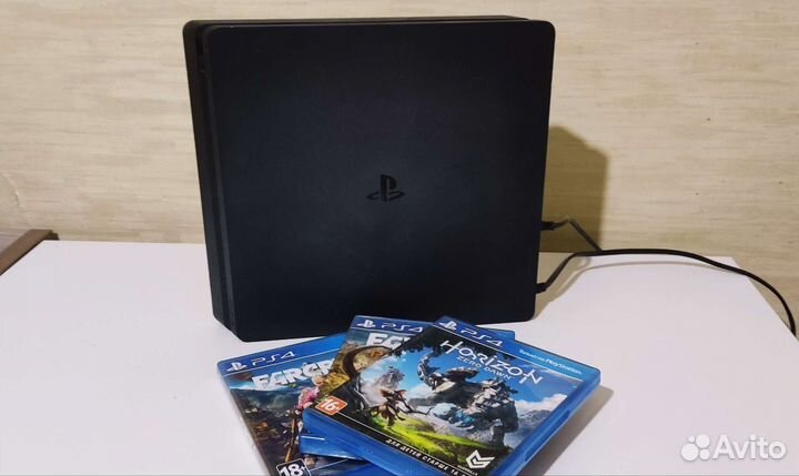 Sony PS4 slim 1tb