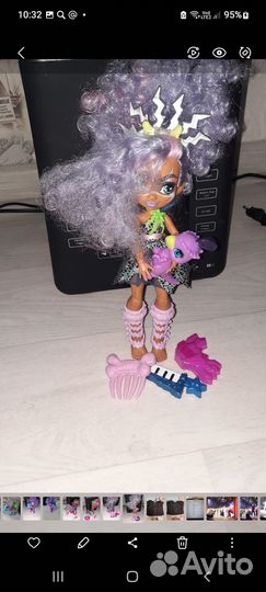 Кукла Mattel Cave Club Бэшли с аксессуарами