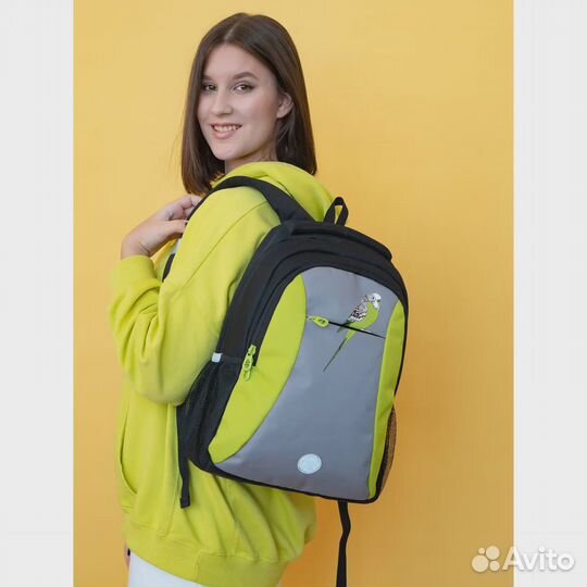 RD-242-4 Рюкзак (1 черный - салатовый)