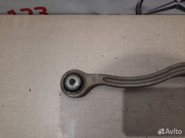 Рычаг подвески нижний задний правый Mercedes E250