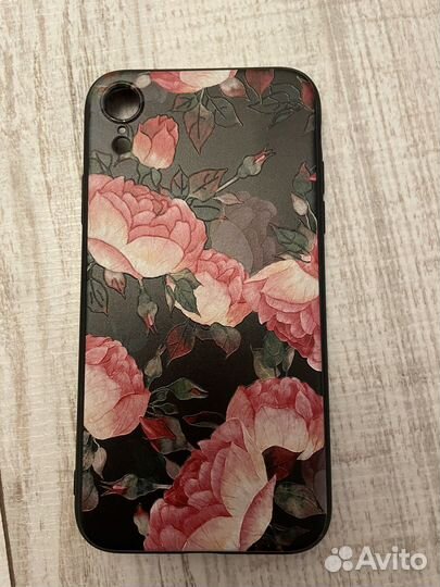 Чехлы для iPhone XR