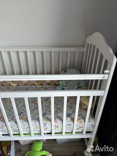 Детская кроватка качалка