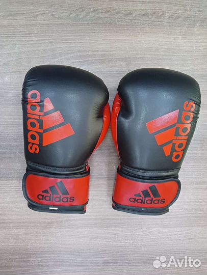 Перчатки боксерские