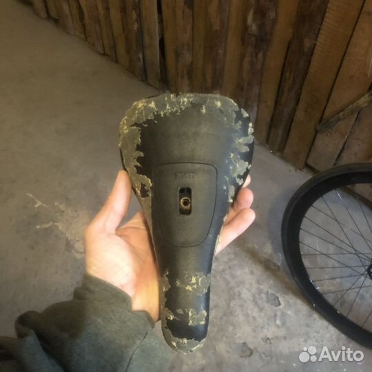 Седло bmx pivotal