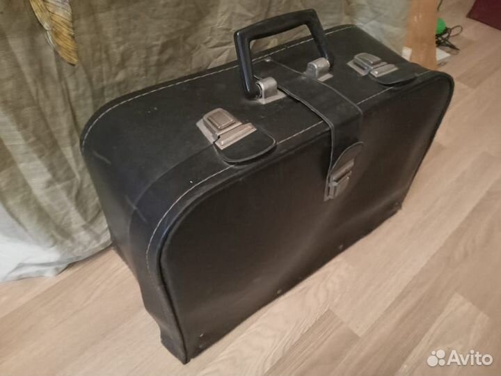 Швейная машина Подольск 142