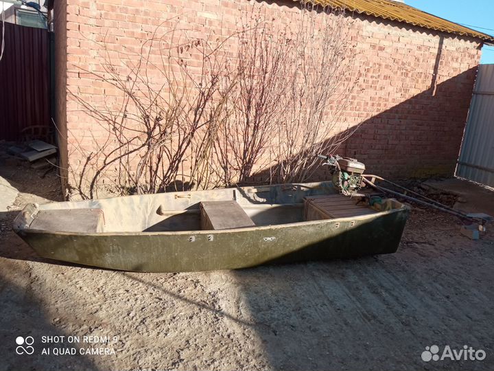 Лодка болотоход с мотором long tail