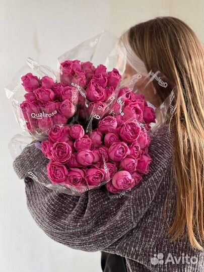 Пионовидные розы. Букет цветов роз