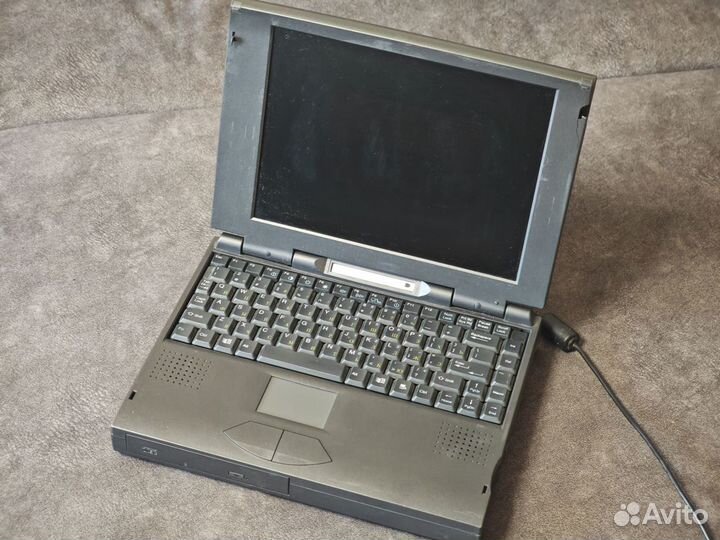 Ноутбук clevo multimedia notebook computer 86