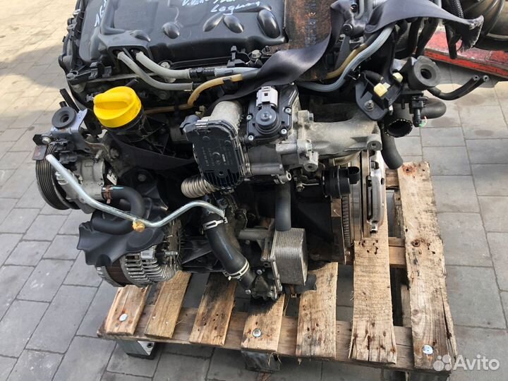 Двигатель M9R renault trafic 2.0 DCI espace laguna