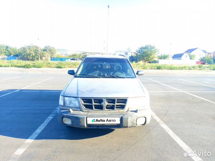 Subaru Forester 2.0 AT, 1998, 300 000 км