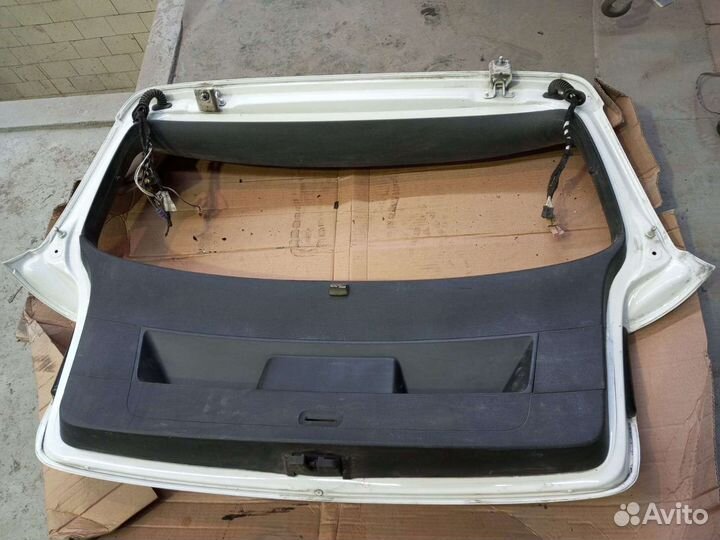 Крышка багажника Volkswagen golf 6