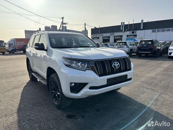 Toyota Land Cruiser Prado 2.8 AT, 2022, 5 км