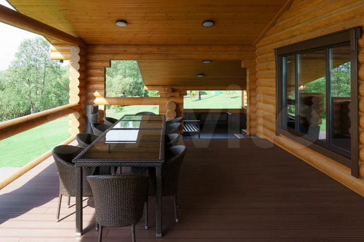 Дом 600 м² на участке 30 сот.