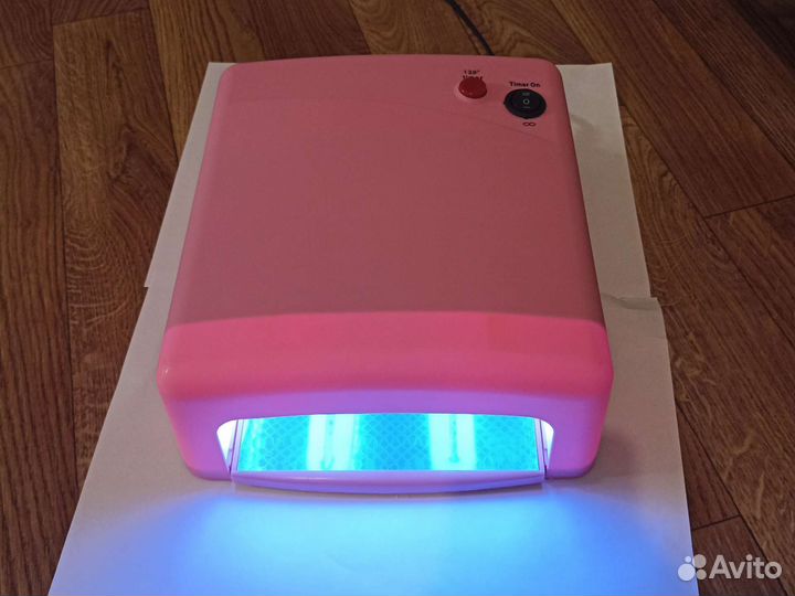 Лампа для ногтей