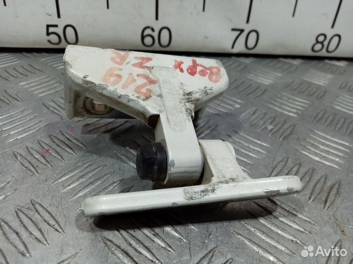 Б/У Петля двери задней правой верхняя W219#001