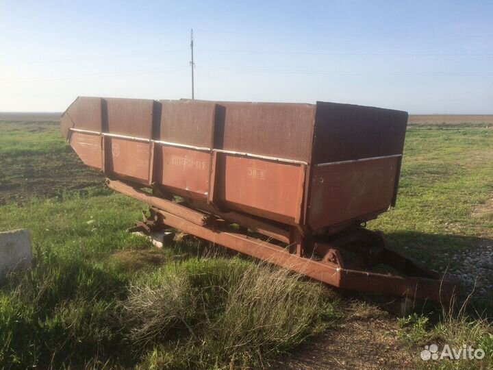 Прицеп для винограда (виноградниковая лодка)