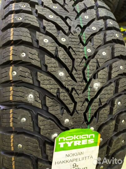 Nokian Tyres Hakkapeliitta 9 SUV 225/60 R17