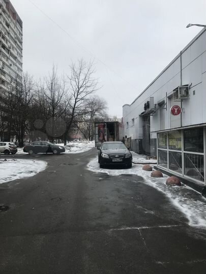 Свободного назначения, 674 м²