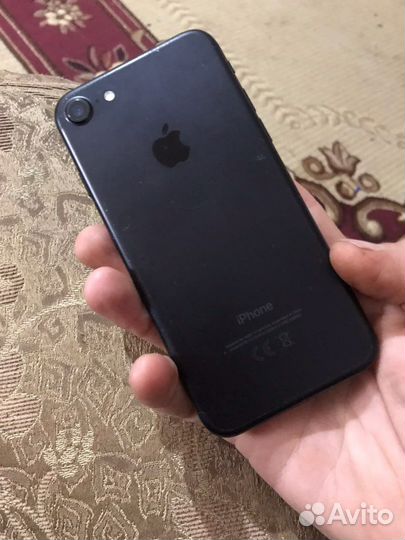 iPhone 7, 32 ГБ