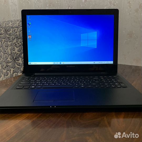 Ноутбук Lenovo G50-45 17 дюймов