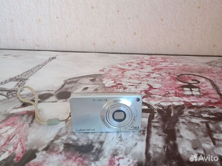 Компактный фотоаппарат sony cyber shot