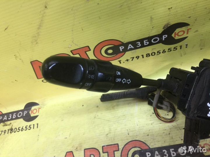 Подрулевой переключатель Chevrolet Aveo T200 F14D3