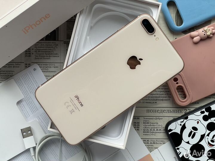 iPhone 8 Plus, 64 ГБ