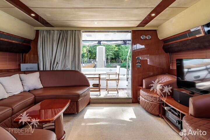 Аренда английской яхты в Москве и Подмосковье