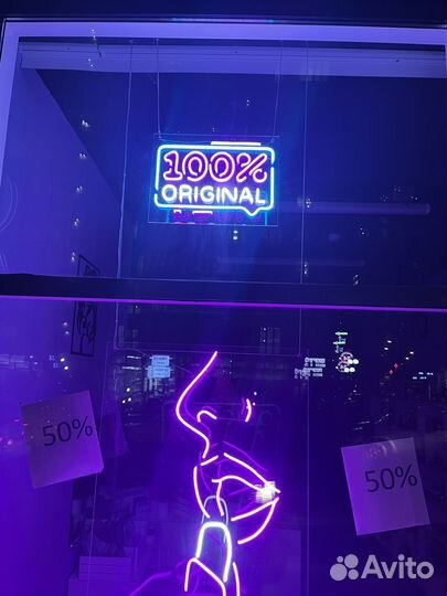 Реклама неон