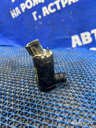 Моторчик омывателя лобового стекла Hyundai Accent