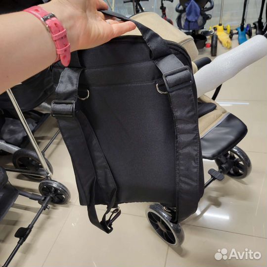 Коляска прогулочная с 0 до 22 кг