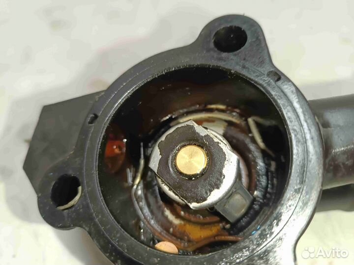 Корпус термостата Ford Galaxy Y5B