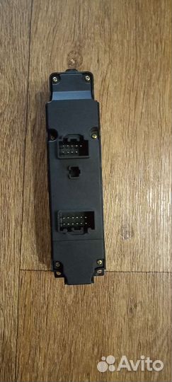 Блок управления стеклоподъемниками mazda 6 gh