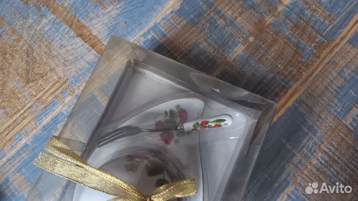 Лимонница с крышкой и тарелка под чайные пакетики